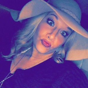 Meet your Posher, Eliana